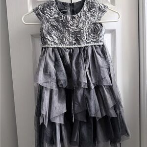 Isobella & Chloe Girls Gray Rosette Tulle Party Dress Size 4